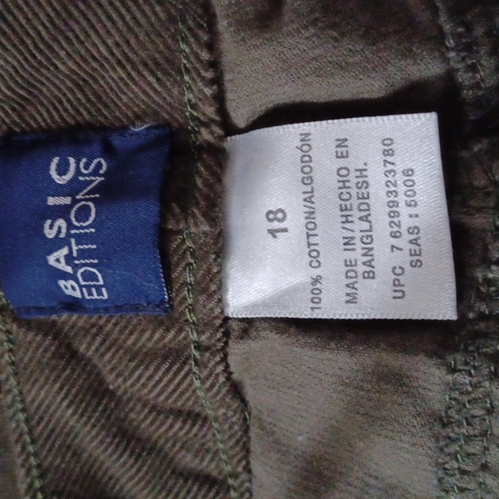 Basic Edition - Picture 2 of 4